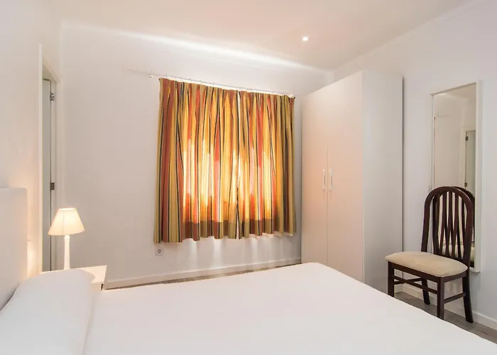 فيلة Anglesos كان بيكافورت